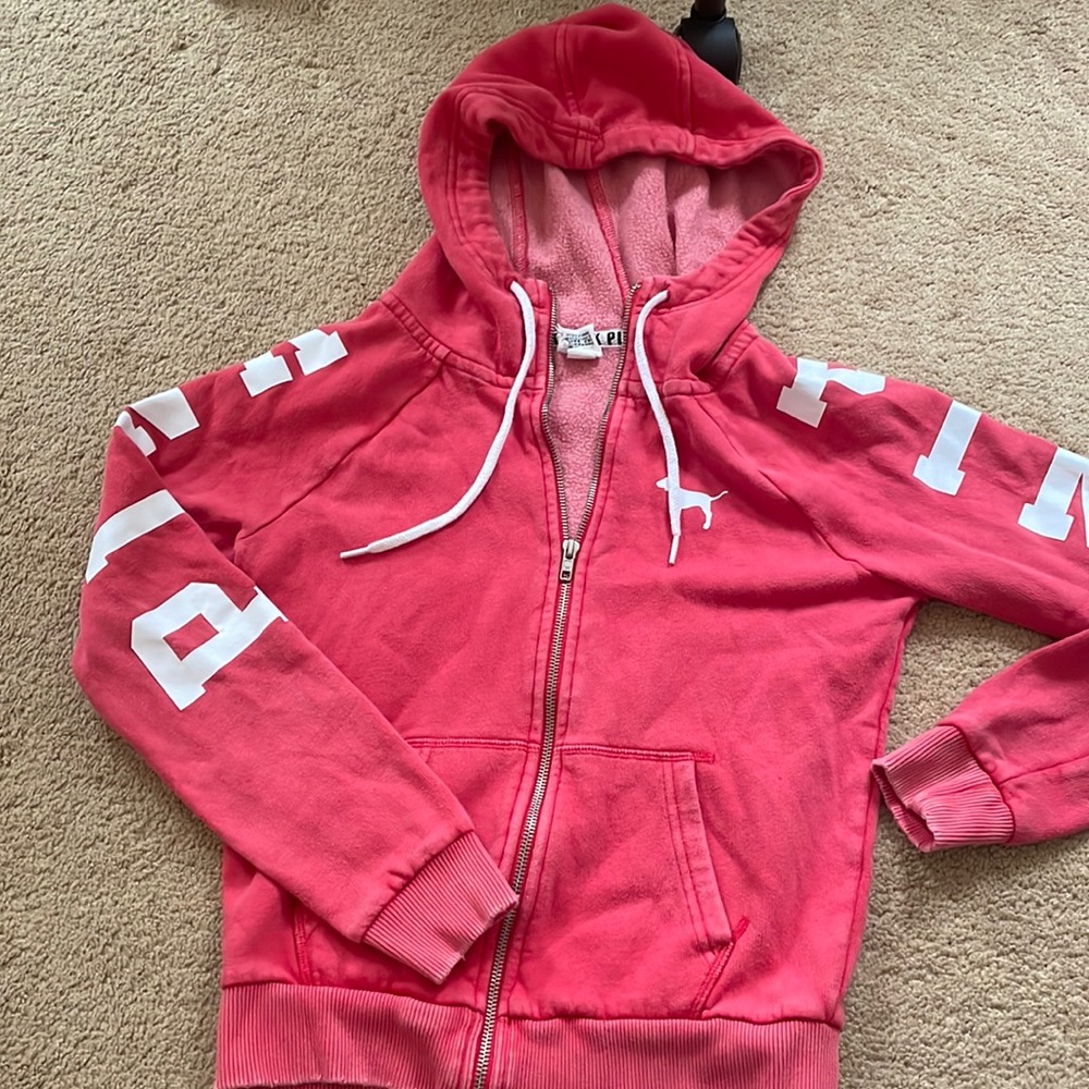 PINK Sweatshirt